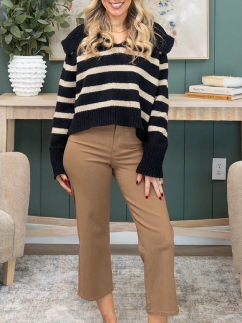 The best kick flares with so much stretch!